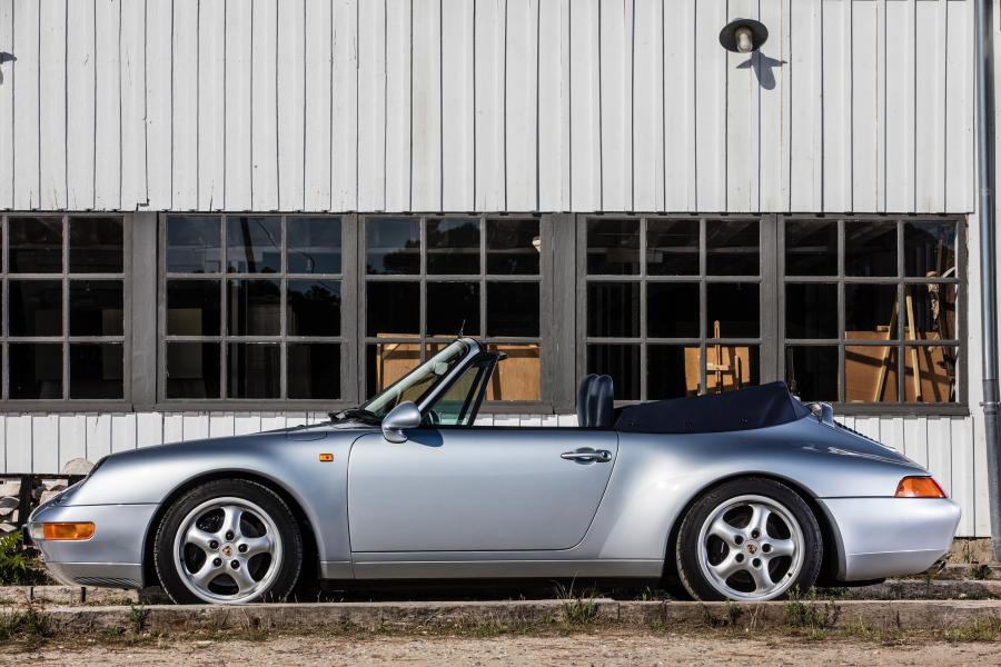  Porsche 911 Carrera 3.6 Cabriolet 1994 года  (фото 19 из 25)